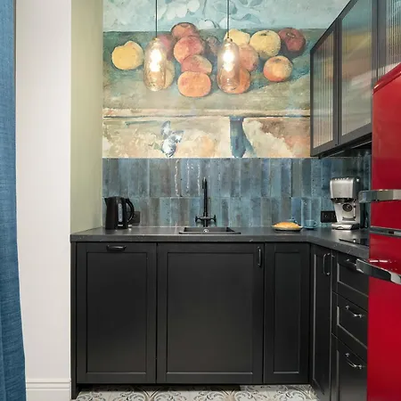Artsy Close To Market Square By Renters Apartmán